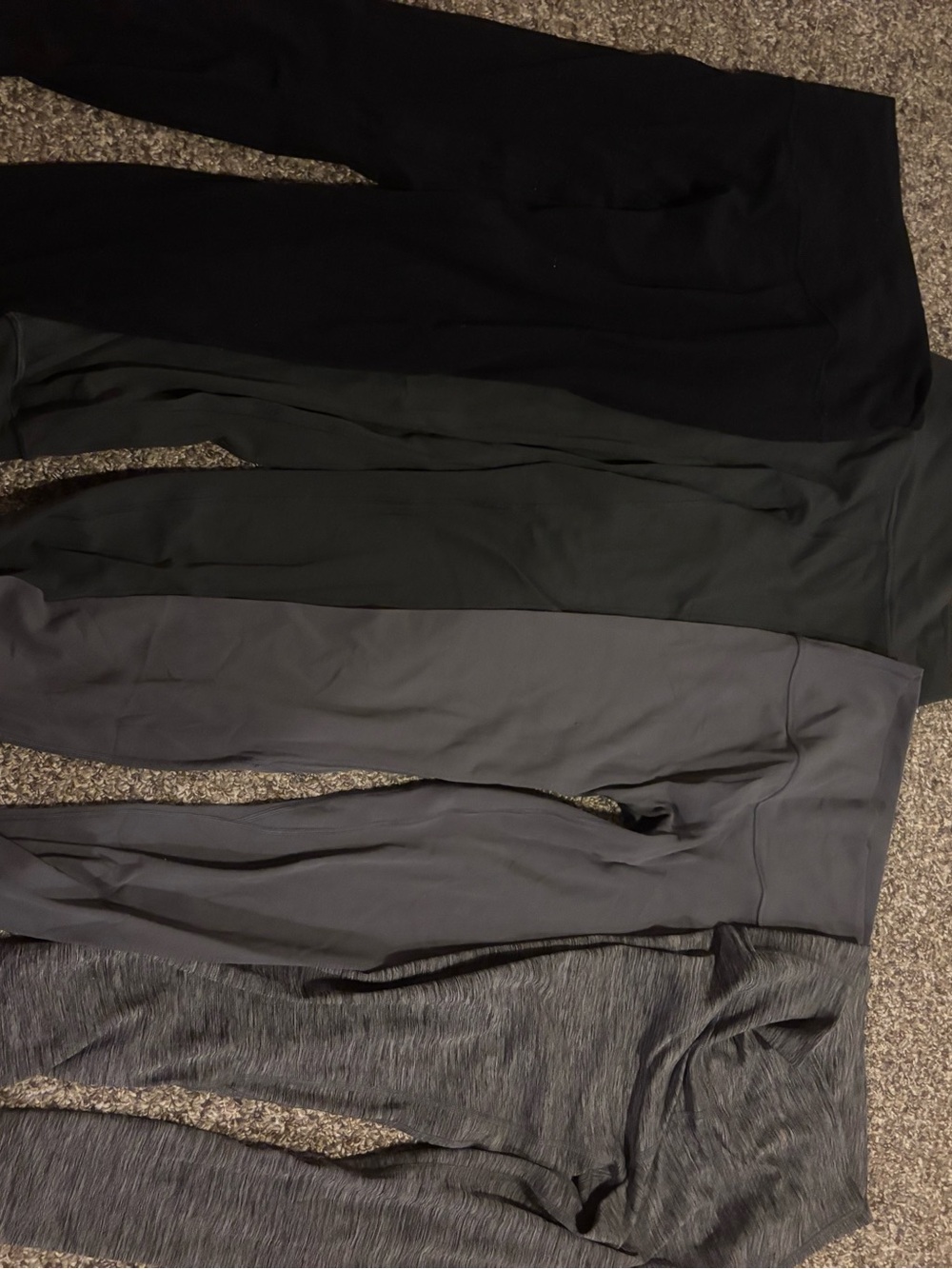 Lululemon leggings size 6